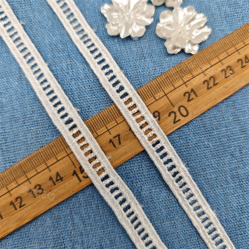 3676 Exquisito encaje bordado de escalera soluble en agua de seda de leche, accesorios de encaje decorativos para empalme de ropa Lolita DIY