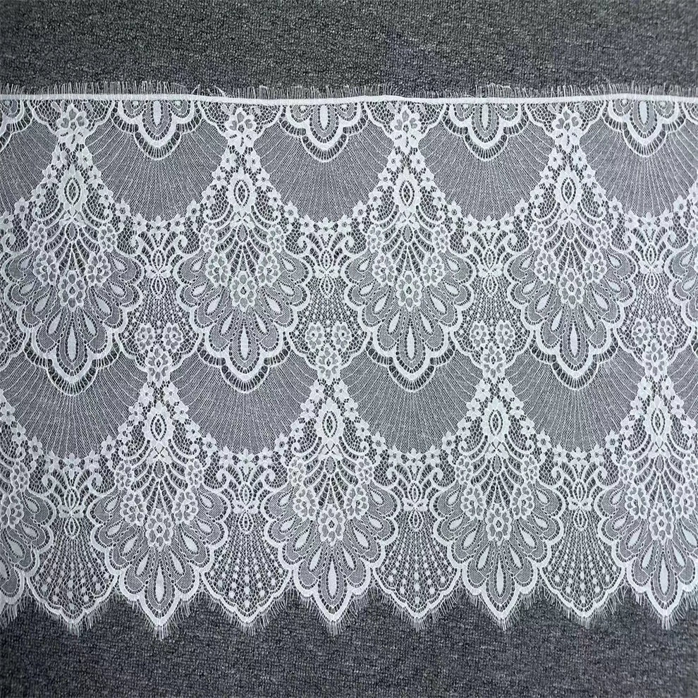3770 Trois mètres de long et 45 cm de large cils bord de barbe dentelle tissu en dentelle vêtements bricolage jupe manches accessoires d'épissure