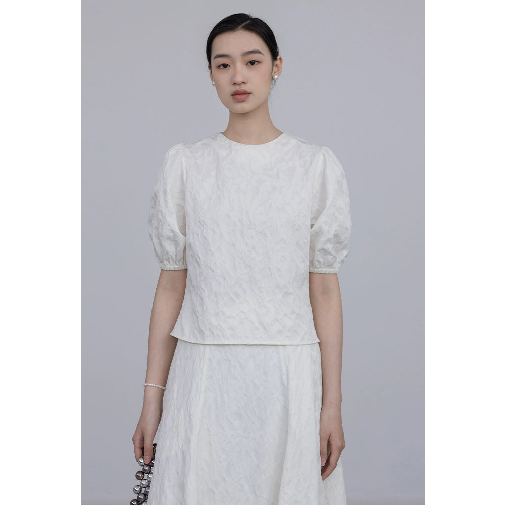 [Oferta por tiempo limitado] Conjunto de dos piezas de camiseta de manga corta con cuello redondo y falda de cintura alta con textura tridimensional en jacquard 