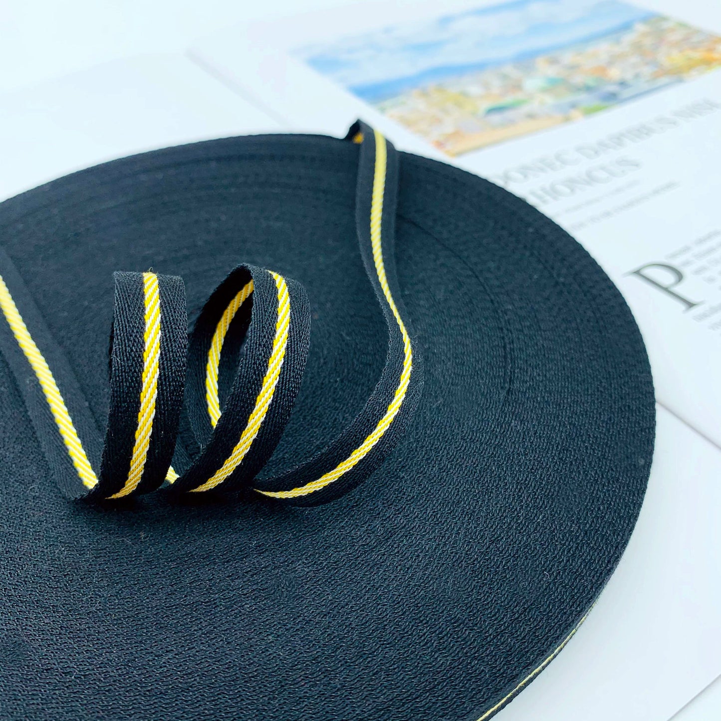 3863 Tira de cinta de sarga intercoloreada de 1 cm con ribete en el borde lateral, tira de presión, cinta jacquard, accesorios de ropa para textiles del hogar