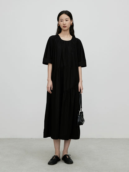 [Thinning shadow small black dress] CAREMIND black minimalist dress round neck pleated Hepburn style thin skirt