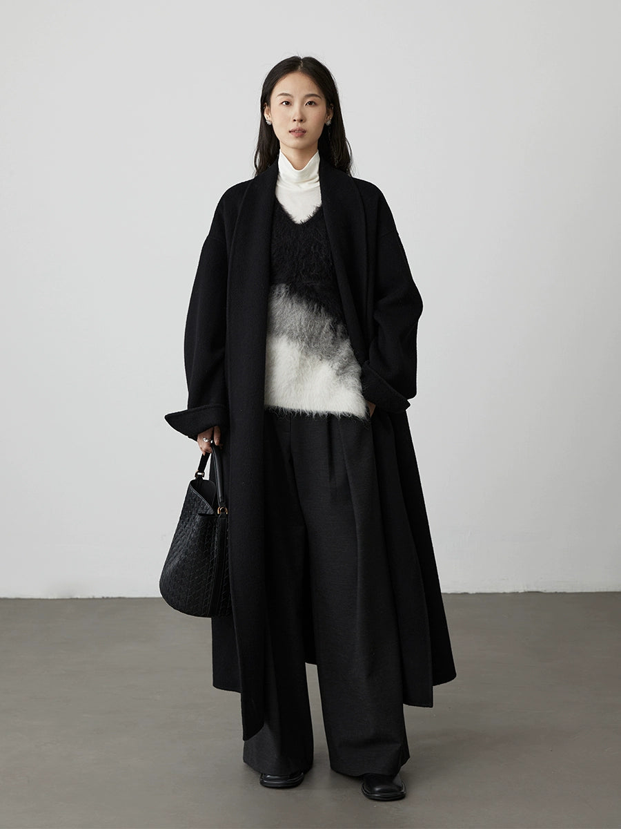 [Winter Ranch] CAREMIND long fluff black and white gray contrasting color twill knitted v-neck vest sweater vest