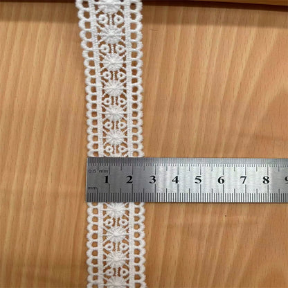 3834 Venta caliente de una variedad de exquisitos y asequibles accesorios de bricolaje de encaje suave accesorios de ropa de algodón puro encaje bordado soluble en agua