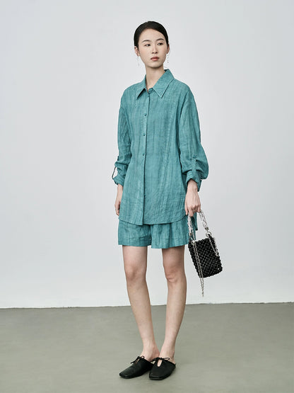 Conjunto de dos piezas de camisa y pantalones cortos teñidos a mano de Tencel de alta calidad con diseño de viento otoñal de CAREMIND 