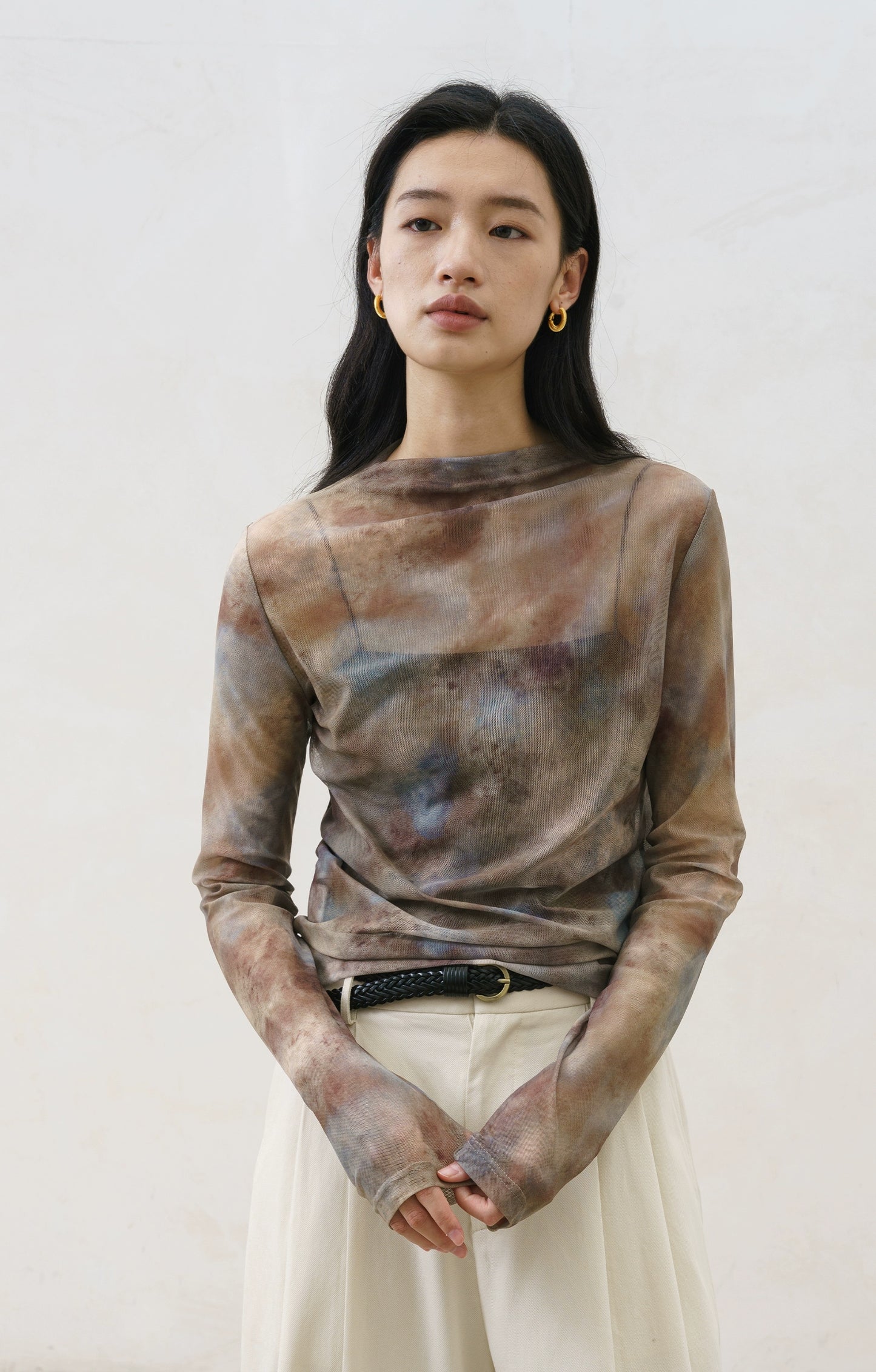 CAREMIND original léger et léger couleur tache haut à manches longues femme design sens slim-fit tricot bas chemise automne nouveau