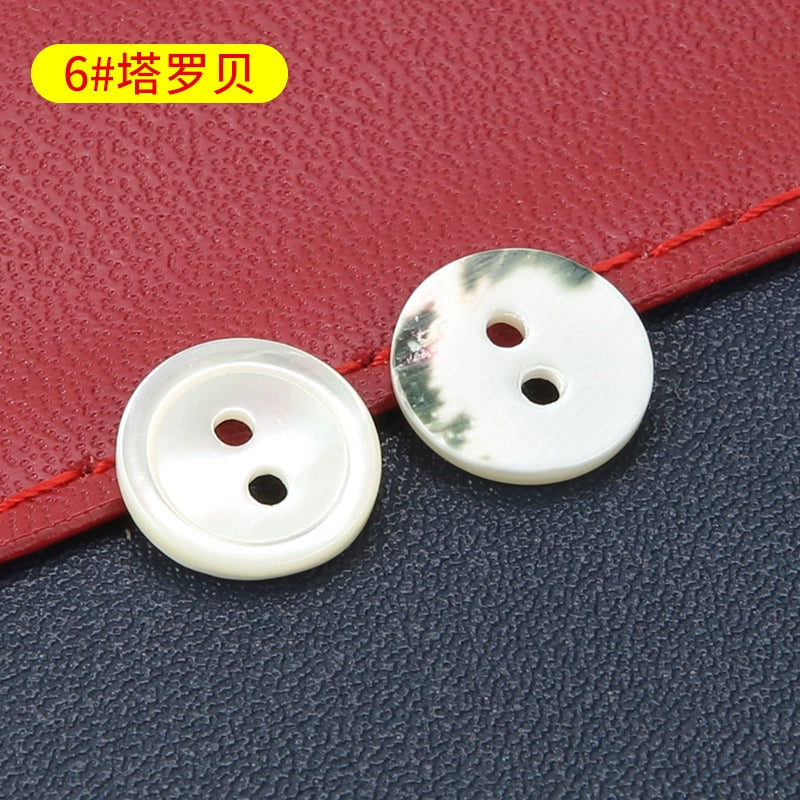 3364★  High-end shell button-up men's and women's shirts, small button-up knitted sweaters, cardigans, round four-eye versatile white buttons