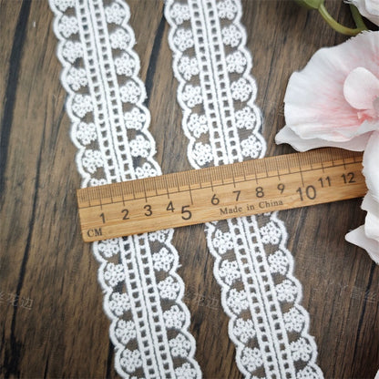 3824 Nouveaux accessoires de dentelle brodée en maille blanche DIY matériaux de tissu faits à la main vêtements pour enfants vêtements pour bébé Lolita