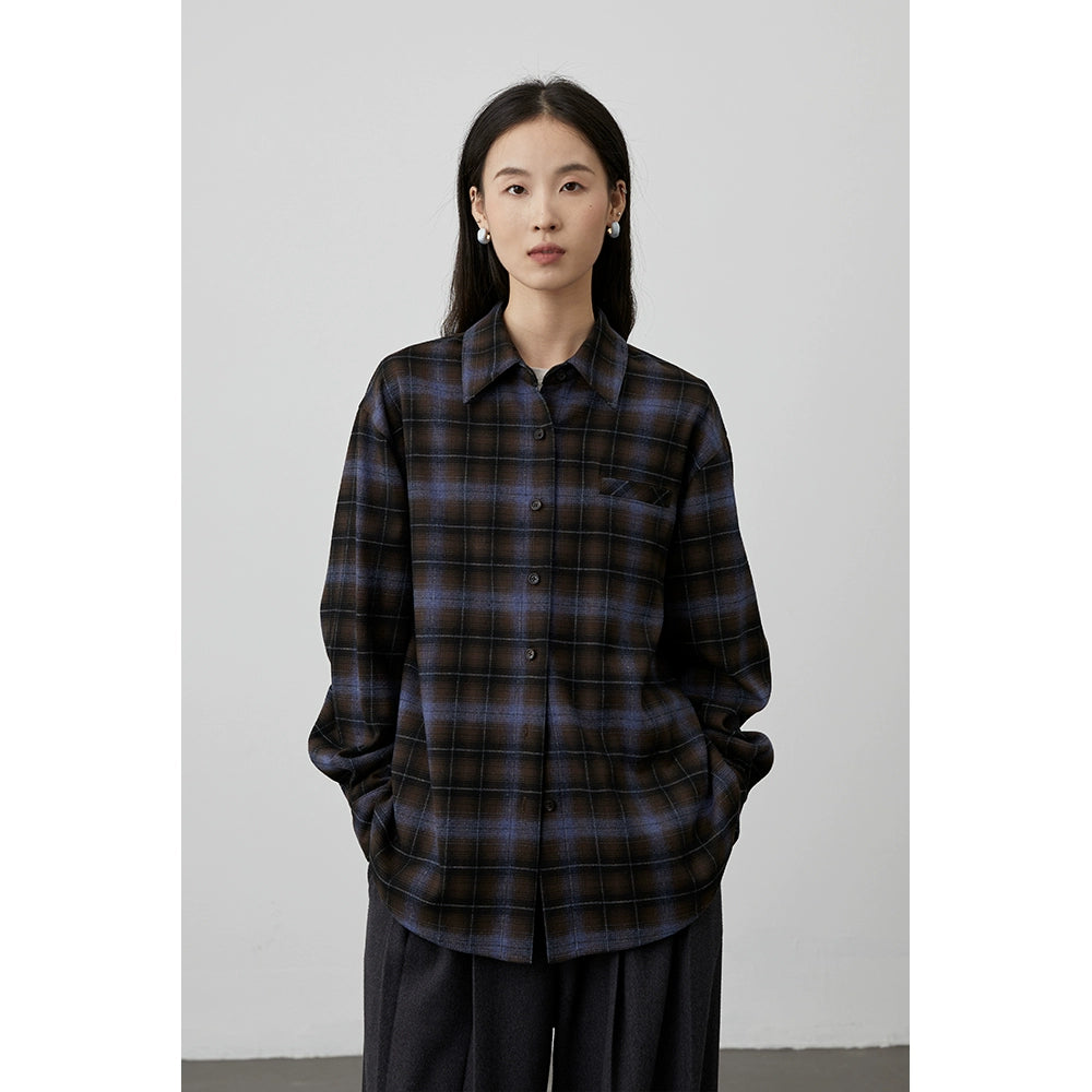 [Camisa gris] CAREMIND Camisa a cuadros azul café elegante original Chaqueta superior versátil e informal de otoño 