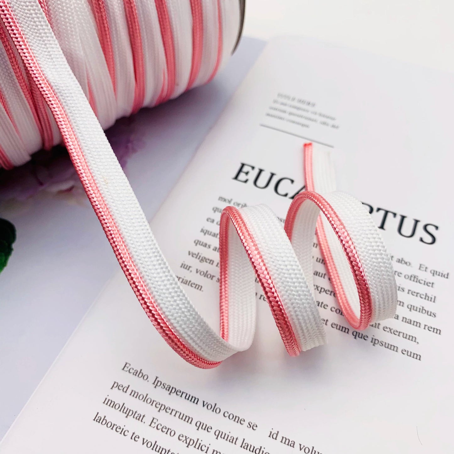 Cinta adhesiva de seda brillante de 1 cm, 41 colores, con borde incrustado, para decoración de hogar, textiles, accesorios de ropa, 3847