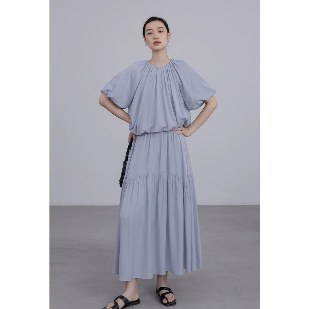 [Oferta especial por tiempo limitado] Conjunto de dos piezas de top y falda irregulares con efecto refrescante visual de CAREMIND para mujer 