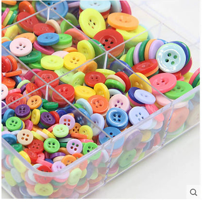 3348★  Color wide-edged round shirt buttons Children's kindergarten creative handmade material package Candy button painting material