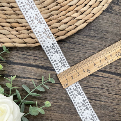 3813 Exportación de accesorios de encaje bordado de hilo de algodón de malla bilateral, material de costura a mano DIY, encaje con decoración