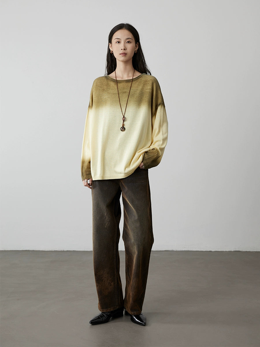 [Firmament] Suéter holgado y suave con diseño de inyección de tinta de cuatro colores con cambio gradual de CAREMIND para mujer 