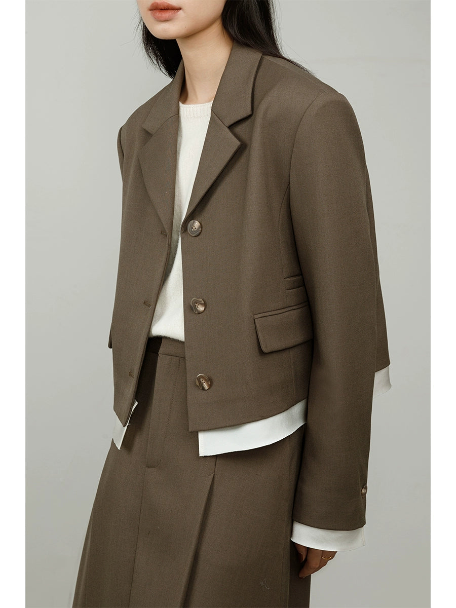 [Offre spéciale à durée limitée] Costume de banlieue à épissure de couleur contrastée, veste courte de costume + jupe en un mot, un ensemble complet de vêtements de printemps.