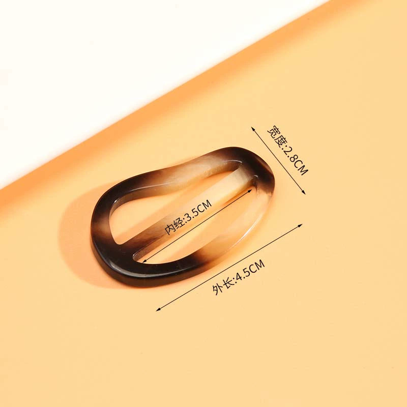 3273★  Resin horns, horns, Japanese buttons, women's coats, trench coats, belts, three-gear mouth buttons, buttons, decorative clothes buttons