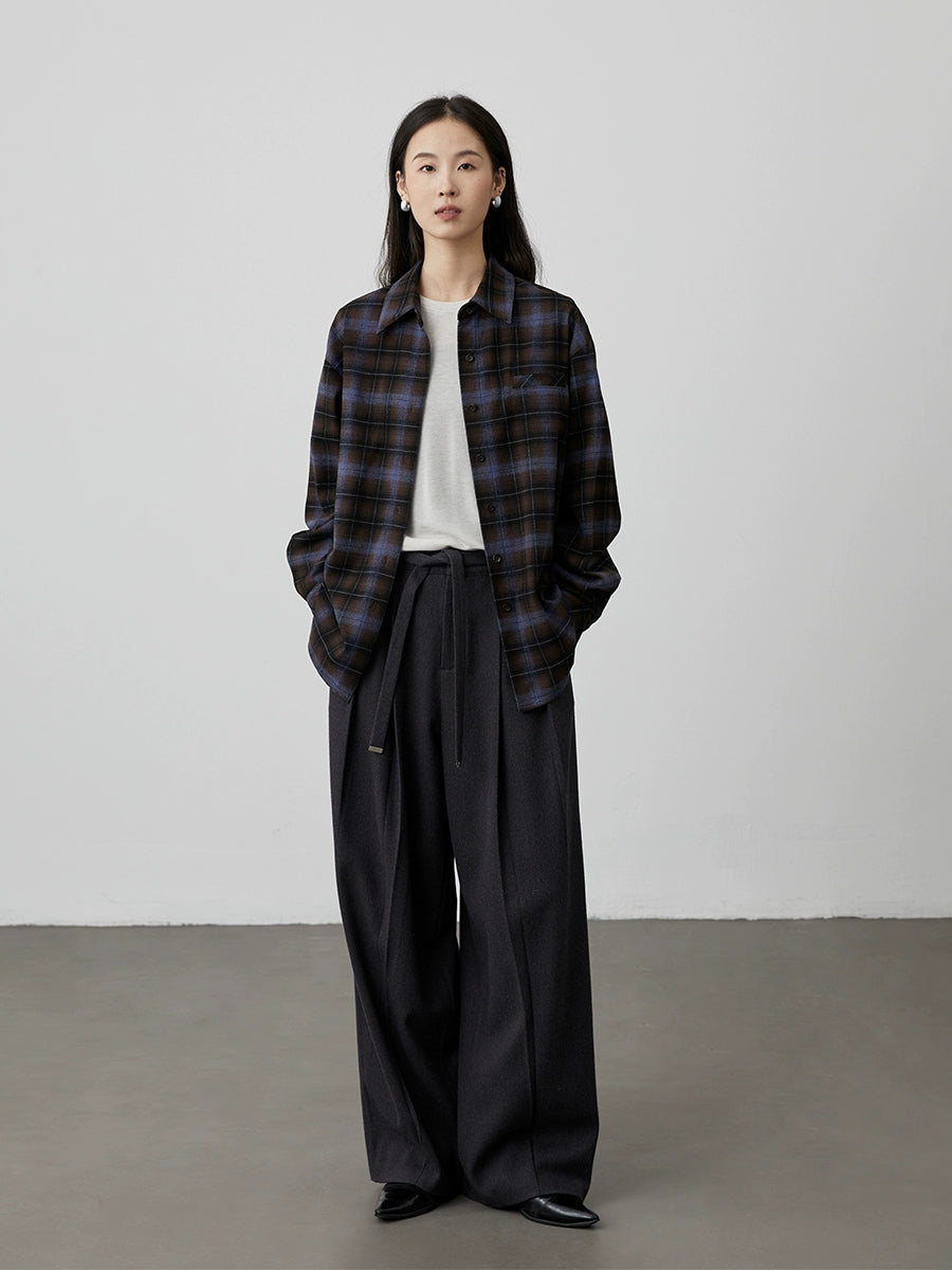 [Camisa gris] CAREMIND Camisa a cuadros azul café elegante original Chaqueta superior versátil e informal de otoño 