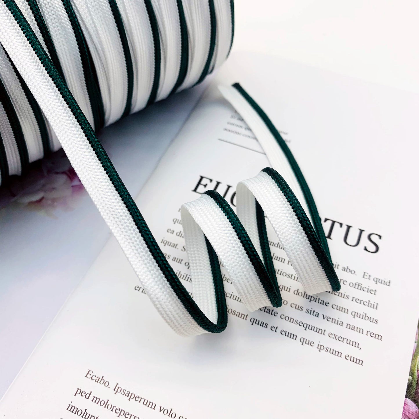 Cinta adhesiva de seda brillante de 1 cm, 41 colores, con borde incrustado, para decoración de hogar, textiles, accesorios de ropa, 3847