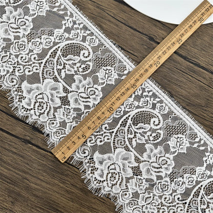 3741 Ancho 17CM Hilo prensado Pestañas Encaje Accesorios DIY Hecho a mano Cortina Ropa Falda Tela de boda