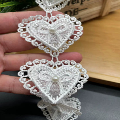 3660★ Accesorios de encaje de organza con flores de cuentas blancas hechos a mano DIY falda decoración de ropa bordado pegatina de corazón