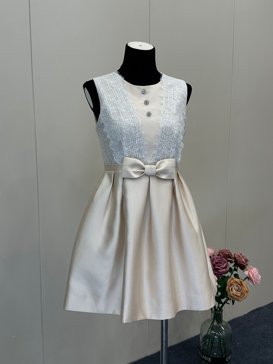8022★  Gentle daughter style noble French romantic dress women's lace splicing high waist and thin princess dress