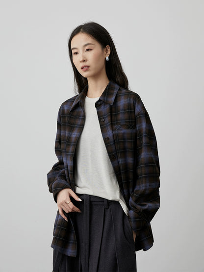 [Camisa gris] CAREMIND Camisa a cuadros azul café elegante original Chaqueta superior versátil e informal de otoño 