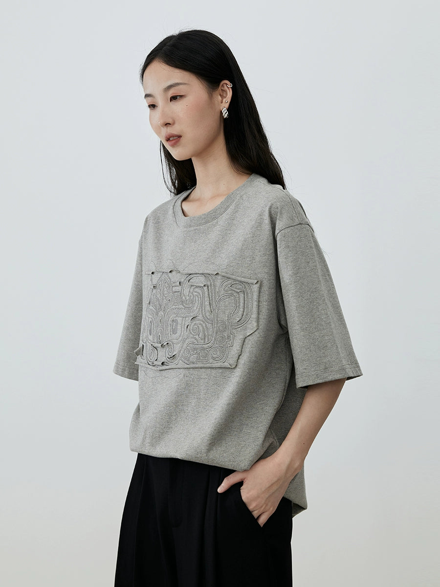 [Totem T-shirt] CAREMIND heavy industry embroidery three-dimensional gray short-sleeved casual half-sleeved salt T-shirt top