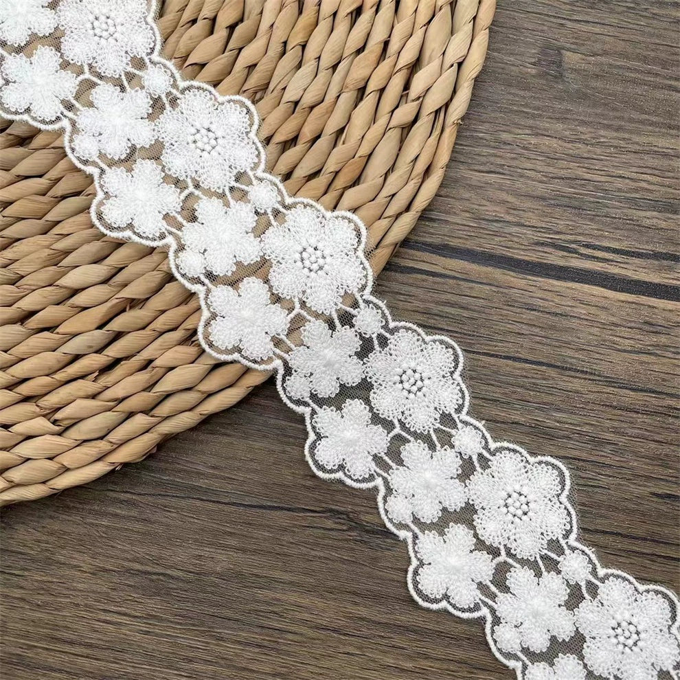 3815 Exquisito encaje blanco soluble en agua, malla bordada, accesorios de encaje bilateral, materiales hechos a mano para bricolaje, cinturón de encaje decorativo
