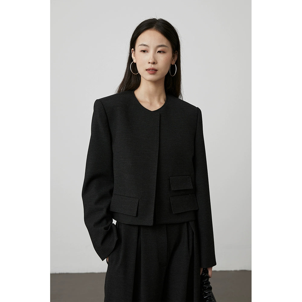 [Limpio y recto] Chaqueta pequeña de manga larga corta para mujer con traje pequeño sin cuello y hombros delanteros de CAREMIND 