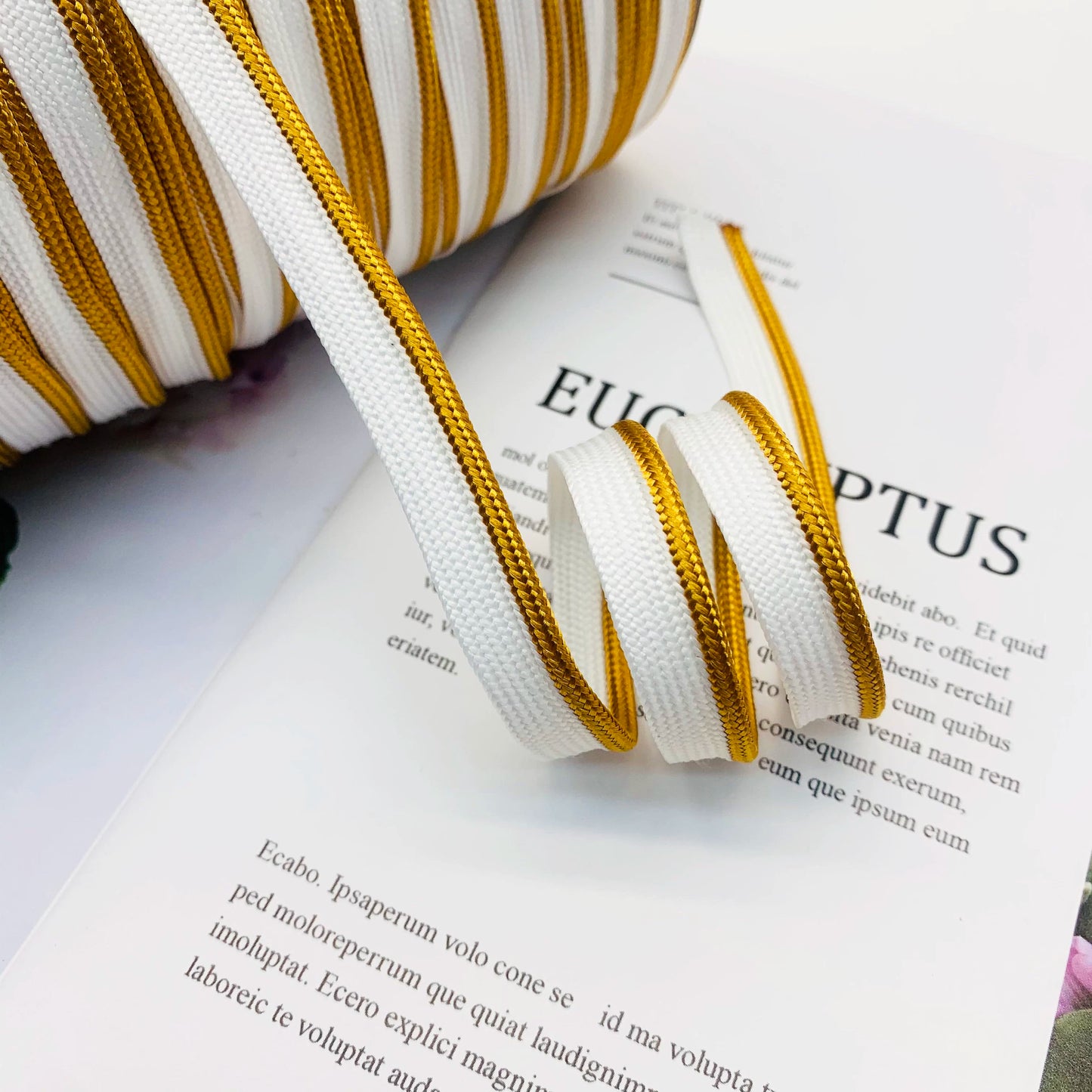 Cinta adhesiva de seda brillante de 1 cm, 41 colores, con borde incrustado, para decoración de hogar, textiles, accesorios de ropa, 3847