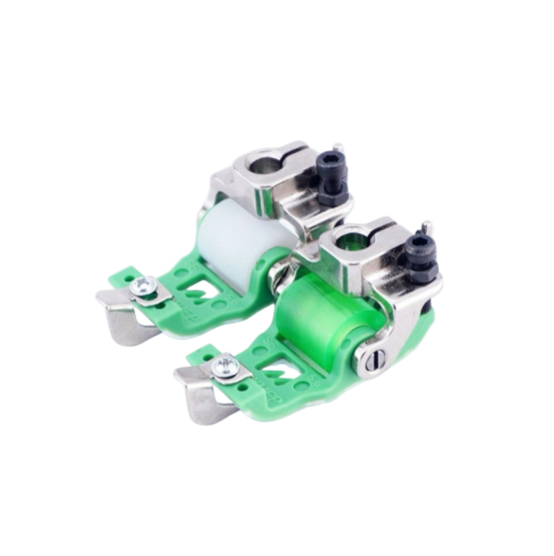 1709★  New car plastic Teflon roller presser foot three-needle five-thread interlock sewing machine with knife roller presser foot sewing accessories★