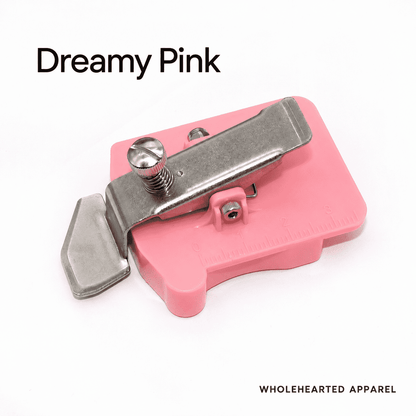 1015★ Adjustable Magnetic Seam Guide for Sewing Machines with Silicone Non-Slip Base and Built-In Scale.
