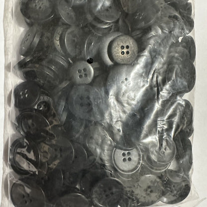 3022  Coat button, trench coat button, suit pants button, shirt button, vintage button