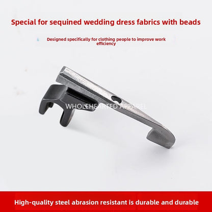 1609★  New high-quality icebreaker closed bead presser foot flat car universal wedding dress bead edge bright piece bead-free sewing accessories