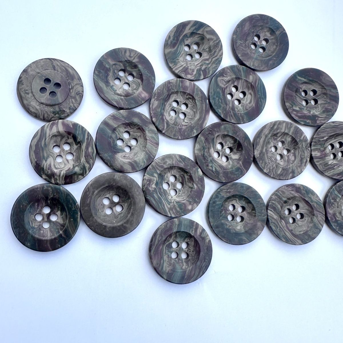 3044  Coat trench coat round resin imitation stone imitation wood mouth four-eye buttons blazer clothes versatile buttons buttons