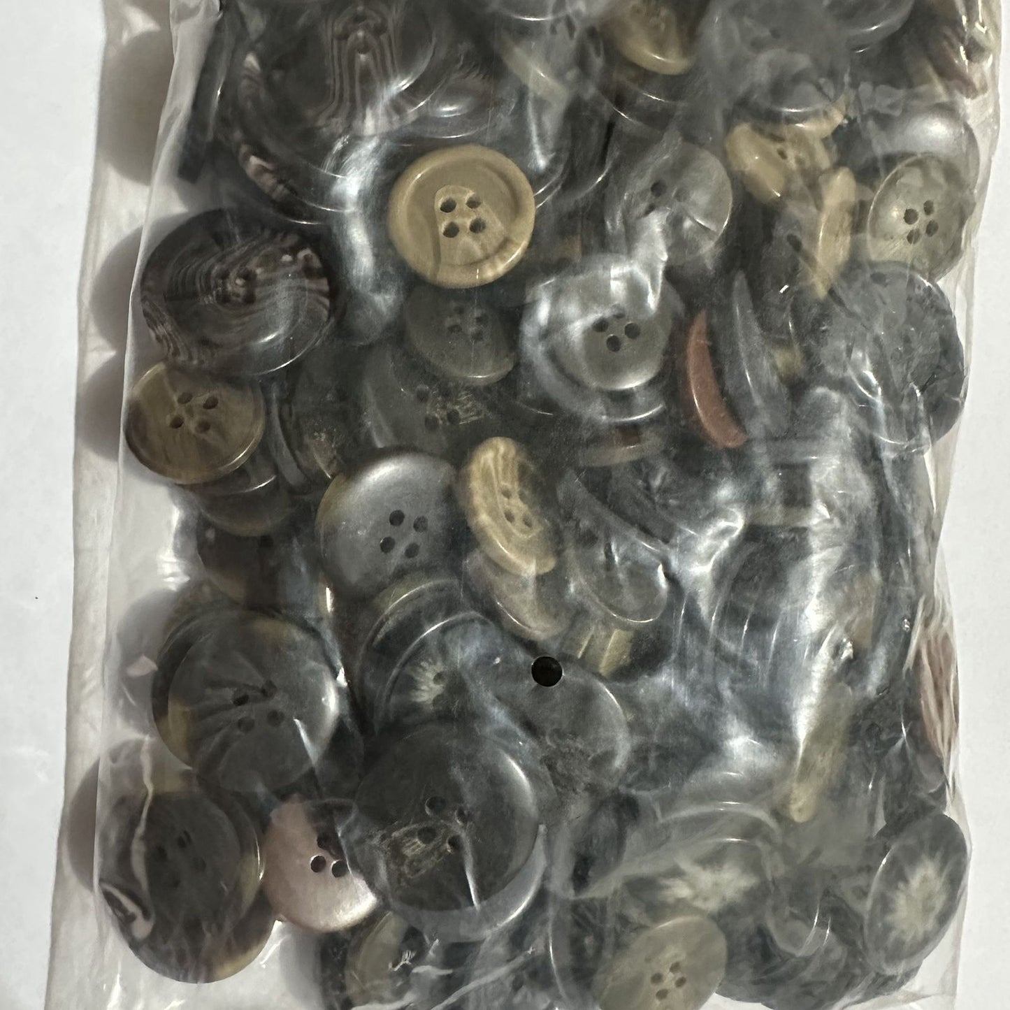 3022  Coat button, trench coat button, suit pants button, shirt button, vintage button