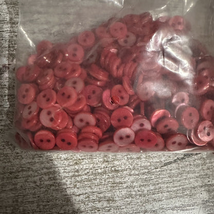 3001  Natural shell material primary color shell, spray paint dyed shell, slightly flawed, mind not to shoot