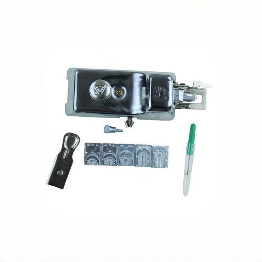 1396★  Household sewing machine, keyhole device, buttonhole locking machine, new door machine, flat eye machine, buttonhole machine, keyhole device★