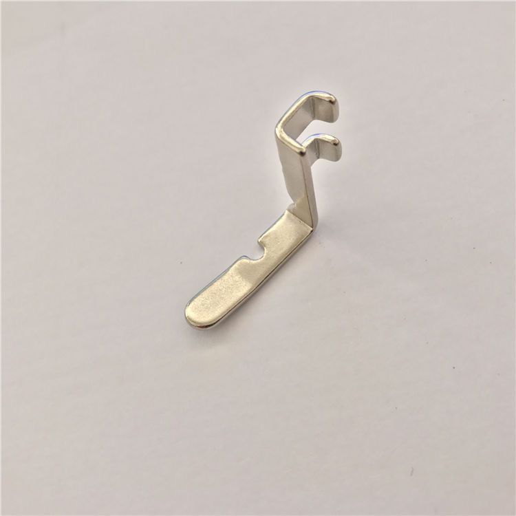 1889★ Vintage Household Treadle Sewing Machine Presser Foot, Single Side Zipper Foot Compatible with Butterfly, Feiren and Bee Machines★