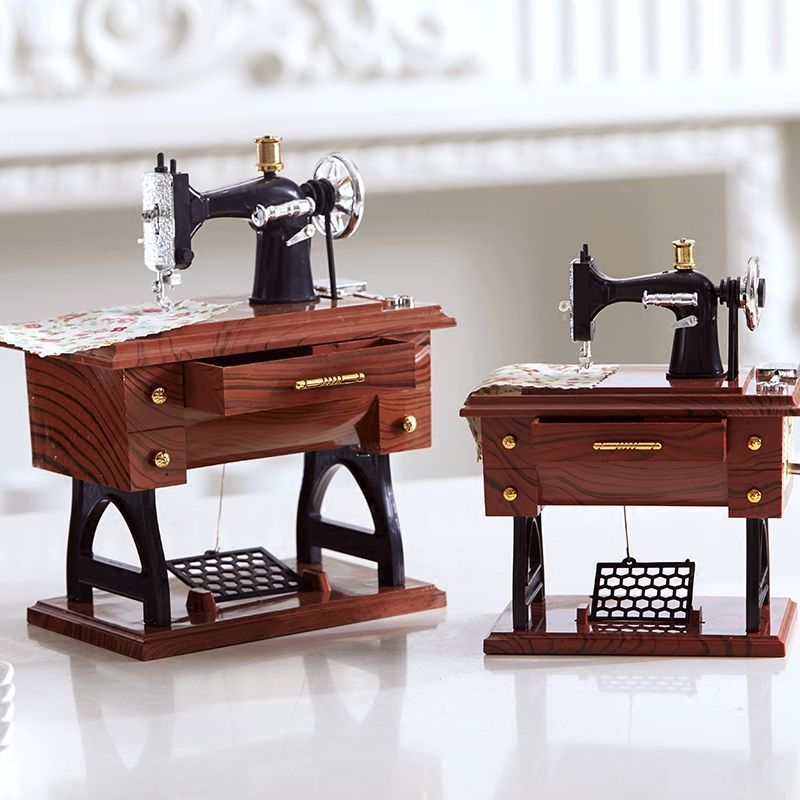 Caja de música con juguete de máquina de coser vintage 1878★ con mecanismo de movimiento, coleccionable de escritorio clásico.