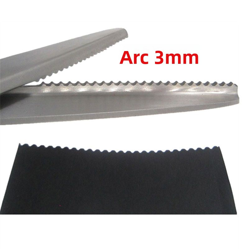 1682★  Cut triangular serrated half arc tailor cut pattern cut wave cut lace paper cut sewing scissors tooth cloth cut cloth