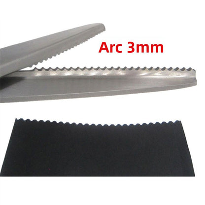 1682★  Cut triangular serrated half arc tailor cut pattern cut wave cut lace paper cut sewing scissors tooth cloth cut cloth